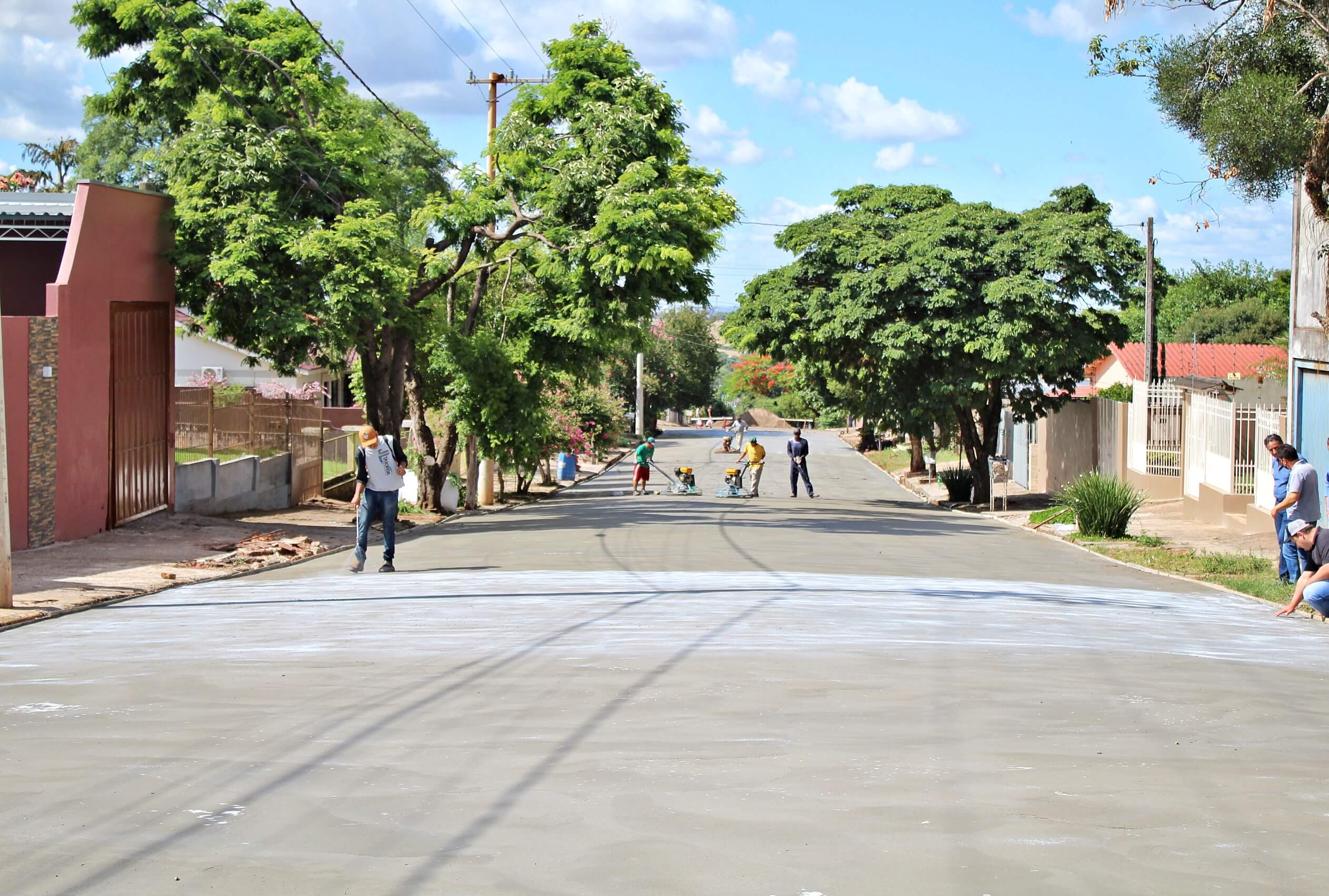 Publicadas licitações para obras de pavimentação em mais 49 quadras